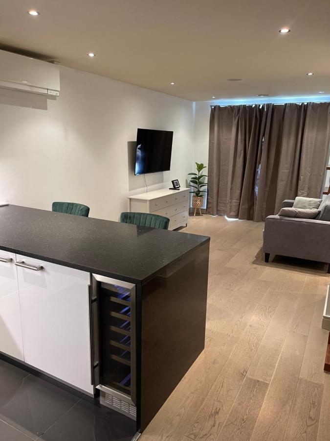Imperial Wharf Chelsea Apartment Octavia House 伦敦 外观 照片